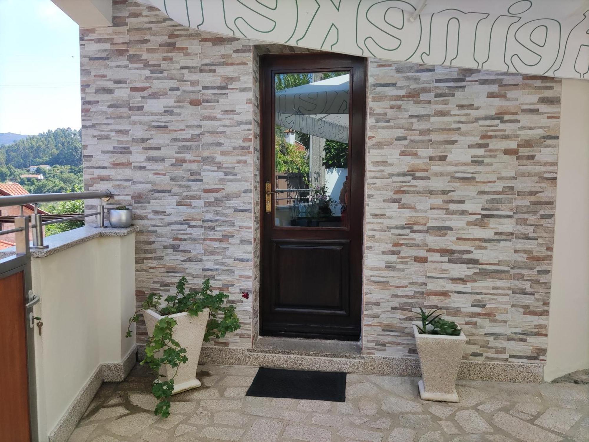 Alojamento Casa Da Eira Герес Екстериор снимка